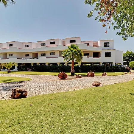 Garden & Pool By Homing * Vilamoura